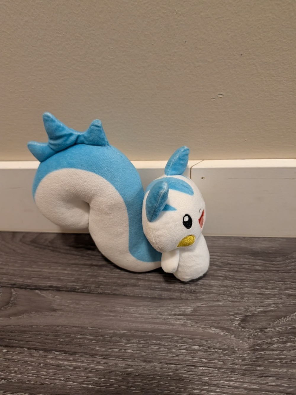 Hallmark Pokemon Itty Bitty Pachirisu